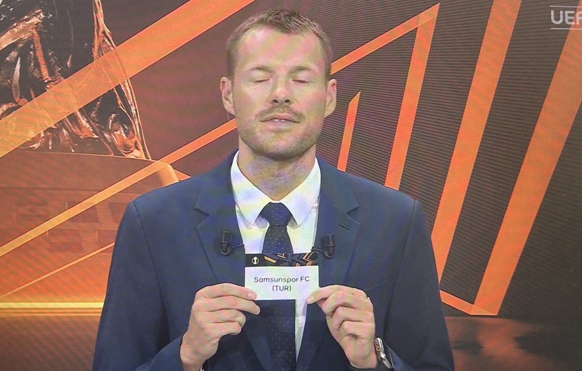 Donetks maçları nerde oynuyor işgal bölgesi mi deplaseyi napcaz beyler