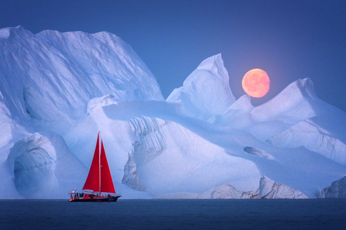 Sailing throughout the full moon in Greenland is simply magical.