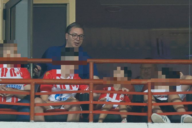 5ar94's tweet photo. @nijegoat @crvenazvezdafk Verujem da će vam doći i ovaj počasni gost https://t.co/f1u5c28p2P