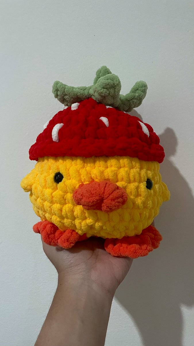 srswt_'s tweet image. Disuruh bawa boneka kesayangan ke sekolah

Bawa yang ada ❌
Bikin yang baru ✅