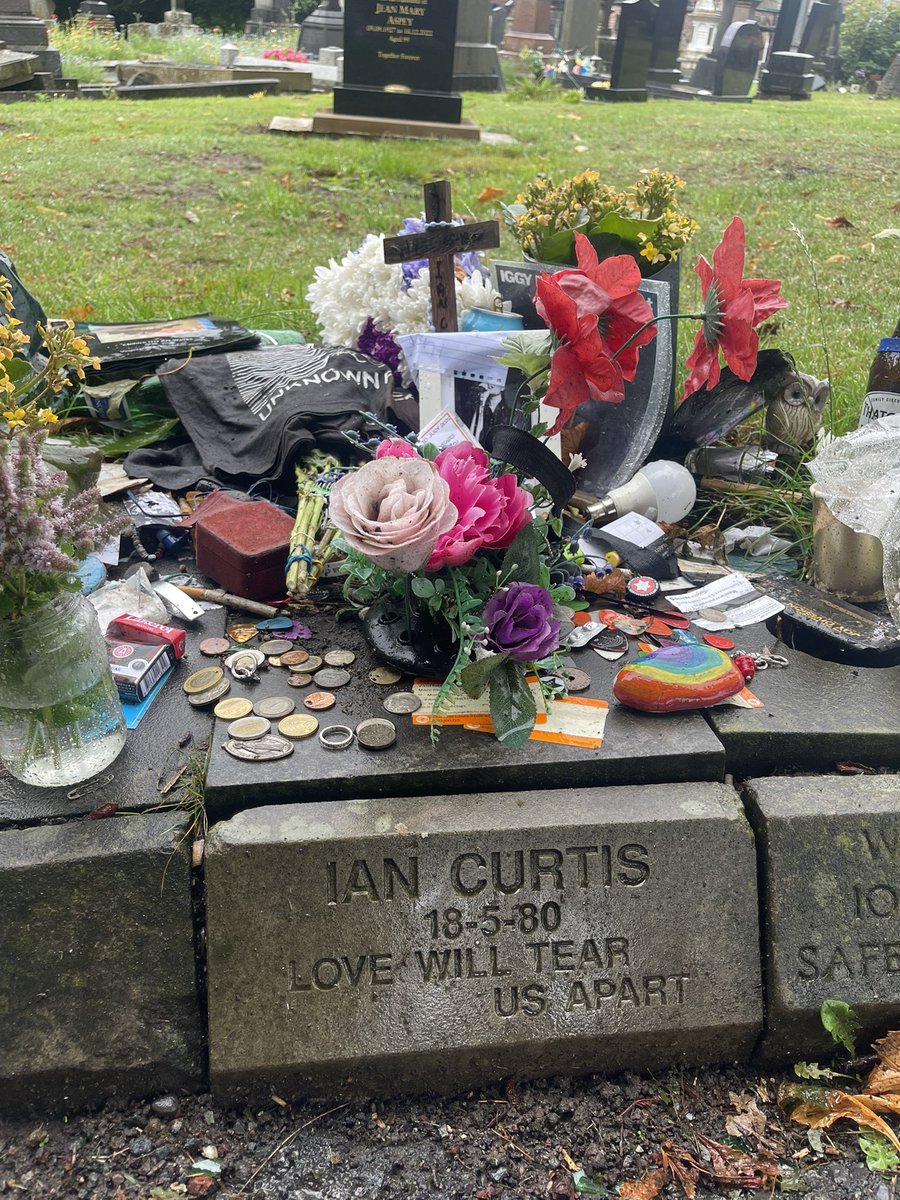 FatWhiteMod's tweet image. Ooooooh Manchester, so much to answer for.