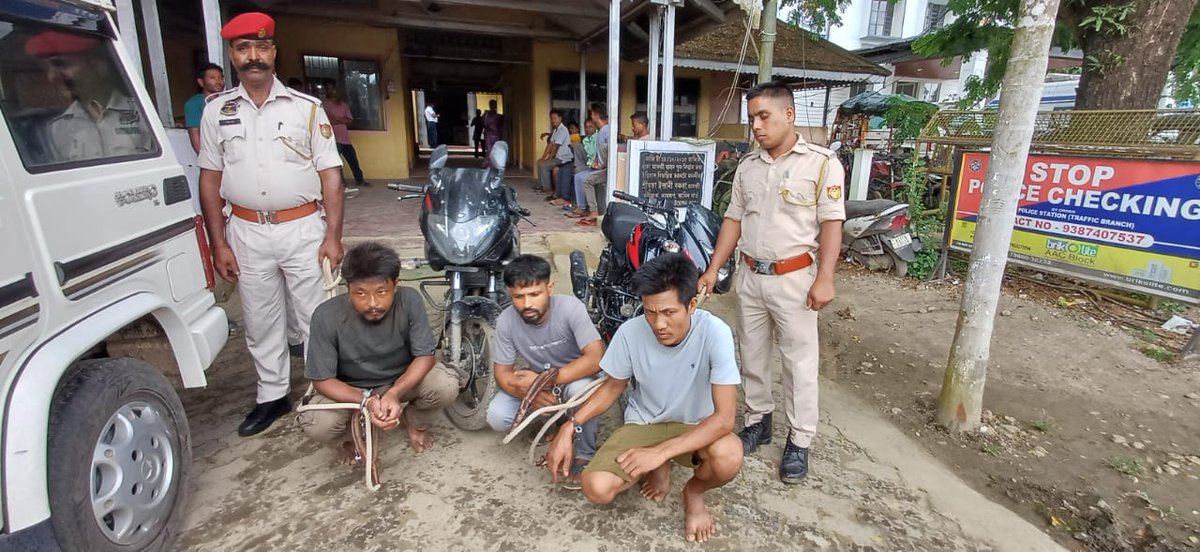 OC Boko PS &amp; staff , with assistance from OC Chaygaon PS, successfully recovered 2 stolen motorcycles and apprehended 3 motorcycle lifters. <a href="/assampolice/">Assam Police</a> <a href="/DGPAssamPolice/">DGP Assam</a>
