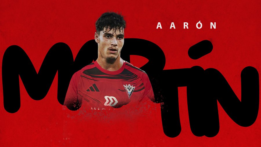 Informa Segunda (@informasegunda) on Twitter photo ✅ 𝐅𝐈𝐂𝐇𝐀𝐉𝐄 | El <a href="/CDMirandes/">Club Deportivo Mirandés</a> se refuerza con el fichaje de Aarón Martín.
El centrocampista llega cedido hasta final de temporada por el Al-Qadsiah saudí. ✅ 𝐅𝐈𝐂𝐇𝐀𝐉𝐄 | El <a href="/CDMirandes/">Club Deportivo Mirandés</a> se refuerza con el fichaje de Aarón Martín.
El centrocampista llega cedido hasta final de temporada por el Al-Qadsiah saudí.