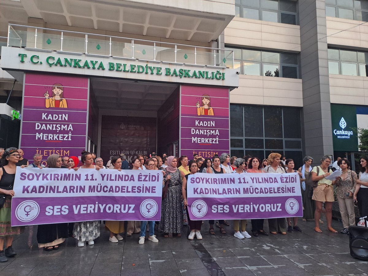Ezidi soykırımının 11. yılında katledilen, köle pazarlarında satılan kadınların mücadelesini anmak üzere Barışa İhtiyacım Var Kadın İnisiyatifi ile Ankara Çankaya’daydık.