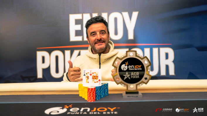 Luego de 5 mesas finales y un 🥈 en el High Roller del Enjoy Poker Tour 🇺🇾, nuestro lector <a href="/GaspoCARP/">Gaspo #dela👋delmuñeco</a> Fernández 🇦🇷 pudo coronarse campeón y se llevó un premio de u$s 108K. Sumó así un nuevo 🏆 para su vitrina y llegó a u$s 874K ganados en vivo. 

¡Grande Gaspy!

📸 <a href="/CodigoPoker/">CodigoPoker</a>