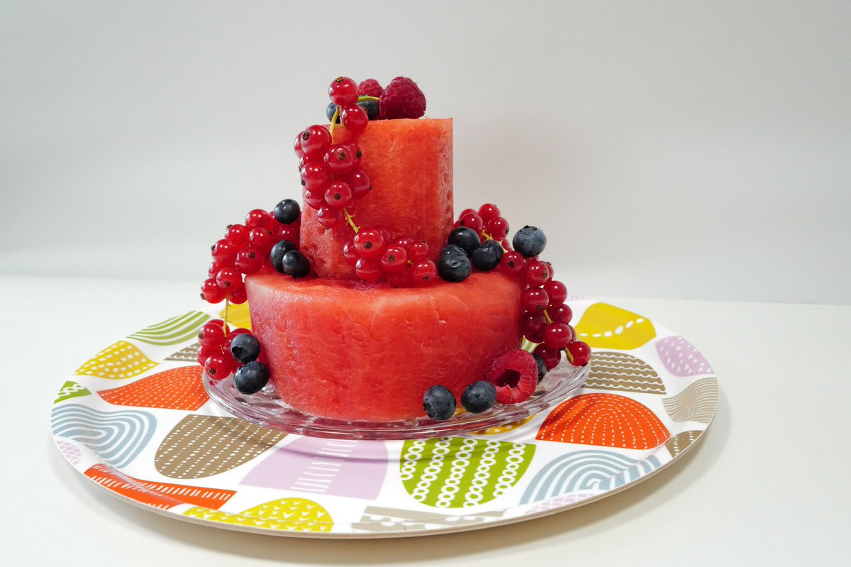 Melonentorte getestet 🍉😋. Tablett gibt’s neu im Shop 😊