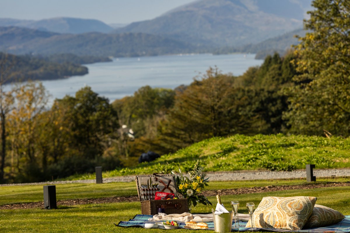 Celebrate the season at #LinthwaiteHouse with fresh air and a front-row seat to one of #England’s most breathtaking backdrops. With weather this lovely, it’s the perfect time for our in-house guests to spread out a picnic blanket and soak it all in...