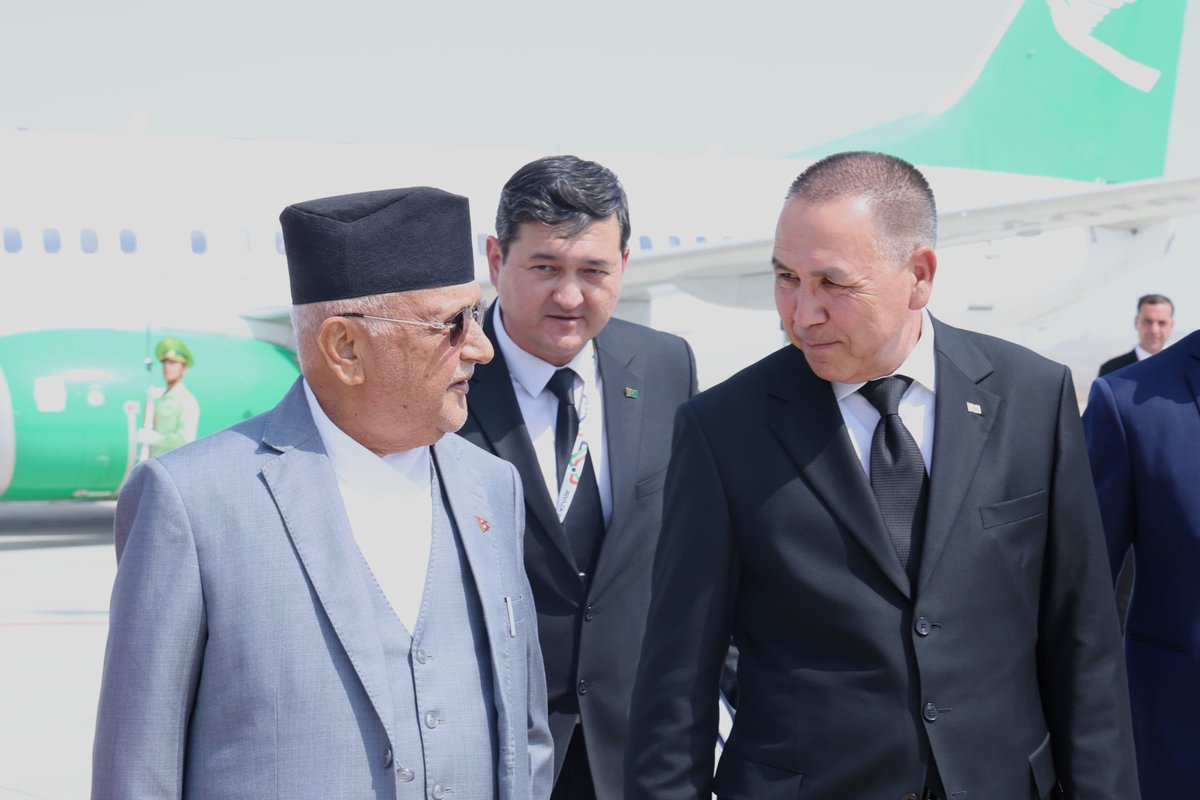 kpsharmaoli's tweet image. Hello, Awaza!
Overwhelmed by the warm welcome from the Government of Turkmenistan.
Thank you, Deputy Chairman Mr. Hojamyrat Geldimyradov, for the gracious hospitality.
Looking forward to a successful and impactful. #LLDC3. 🇹🇲
#Awaza2025