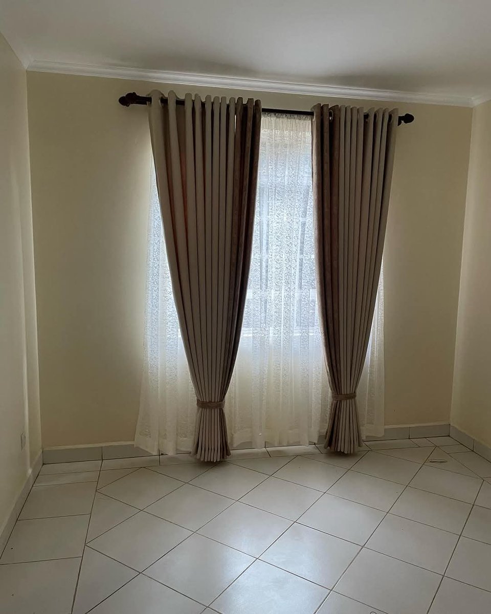 Change the colour of your house with the Beautiful quality fabric blackout curtain 
Per meter 1200/=
Sheers 600/= Per meter 
We do site visit &amp; take measurements 
We do installations 
Free delivery countrywide 
Contact or WhatsApp 0742431633