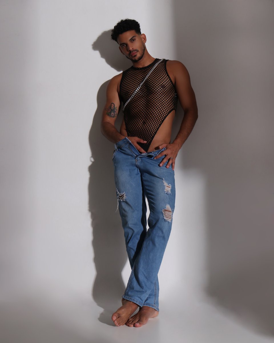 yeleon's tweet image. Hello there