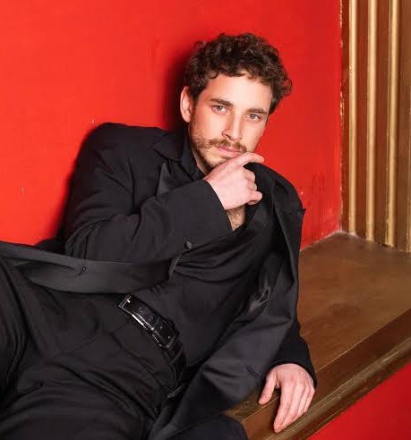 ikisi aynı diziye girmiş my dinner breakfast launch beş çayı olacak awk