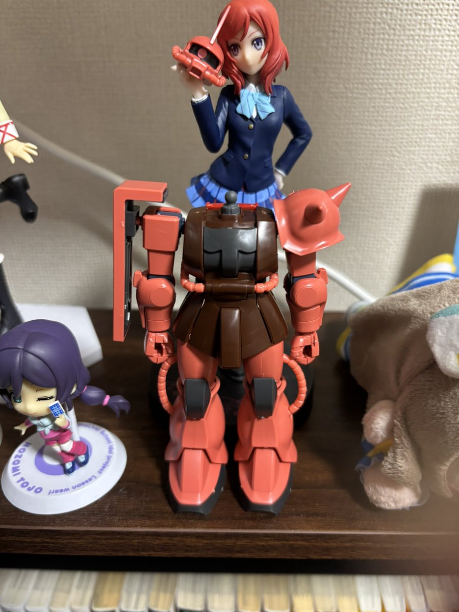 シャアザク出来た