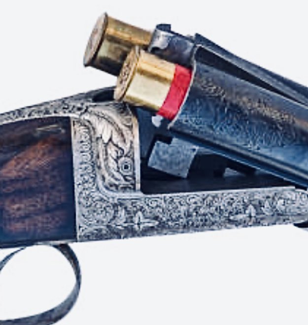 A SHOOTING IN A WMT PARKING LOT IN LAWRENCE, IN. ON AUG 3rd sent a man to the hospital from an attempted robbery. Everyday crime, only at WMT.

Man shot in parking lot of Walmart in Lawrence | wthr.com