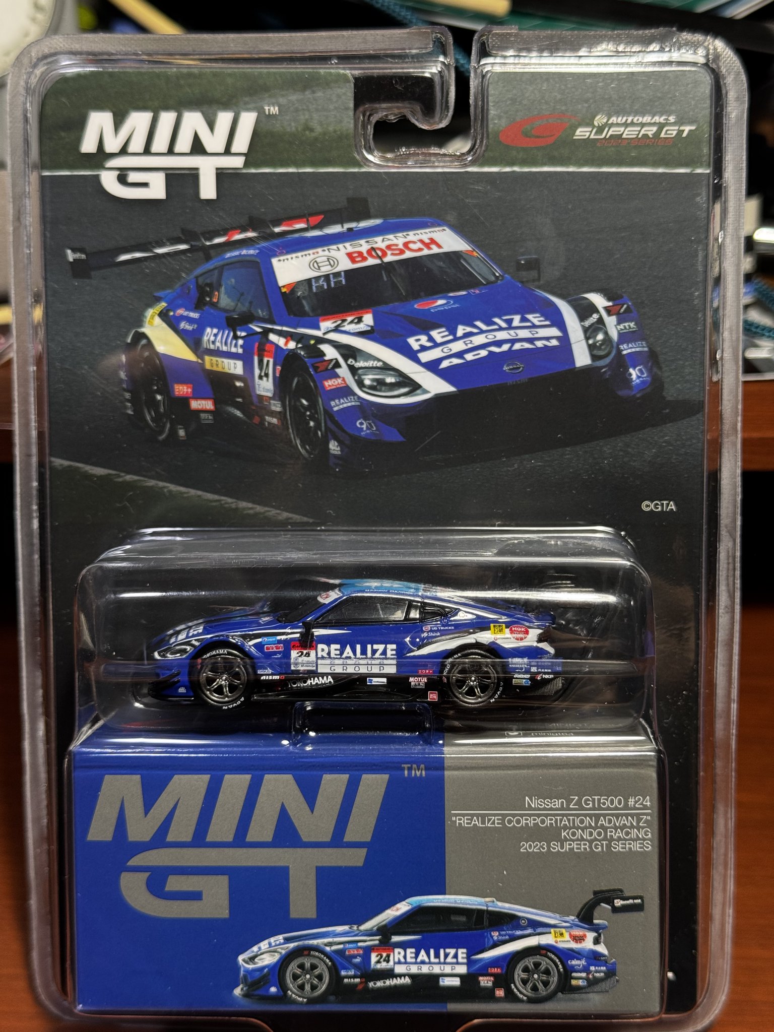 ミニカー REALIZE Corporation ADVAN Z 2024 Spark 1:43 REALIZE Corporation ADVAN Z No.24 KONDO RACING