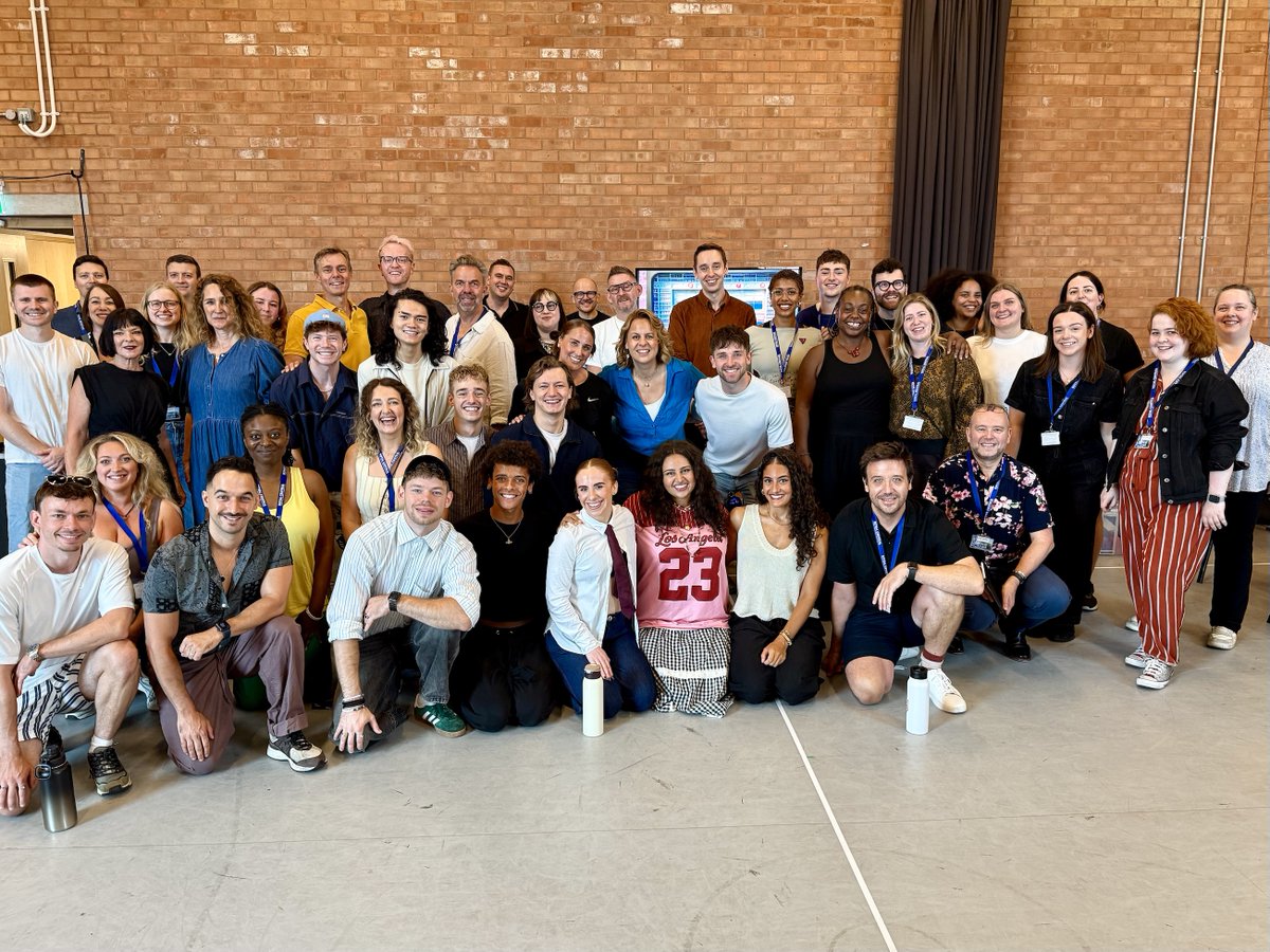 thestepsmusical's tweet image. 🪩 STEPTACULAR NEWS 🪩
Announcing the full cast of HERE &amp;amp; NOW #TheStepsMusical, STOMPing across the UK &amp;amp; Ireland on tour! 🕺

Believe us when we say, this cast is gonna be the one for you! 💗