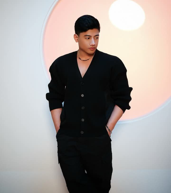 Vrixxy Trendsetter tweet media