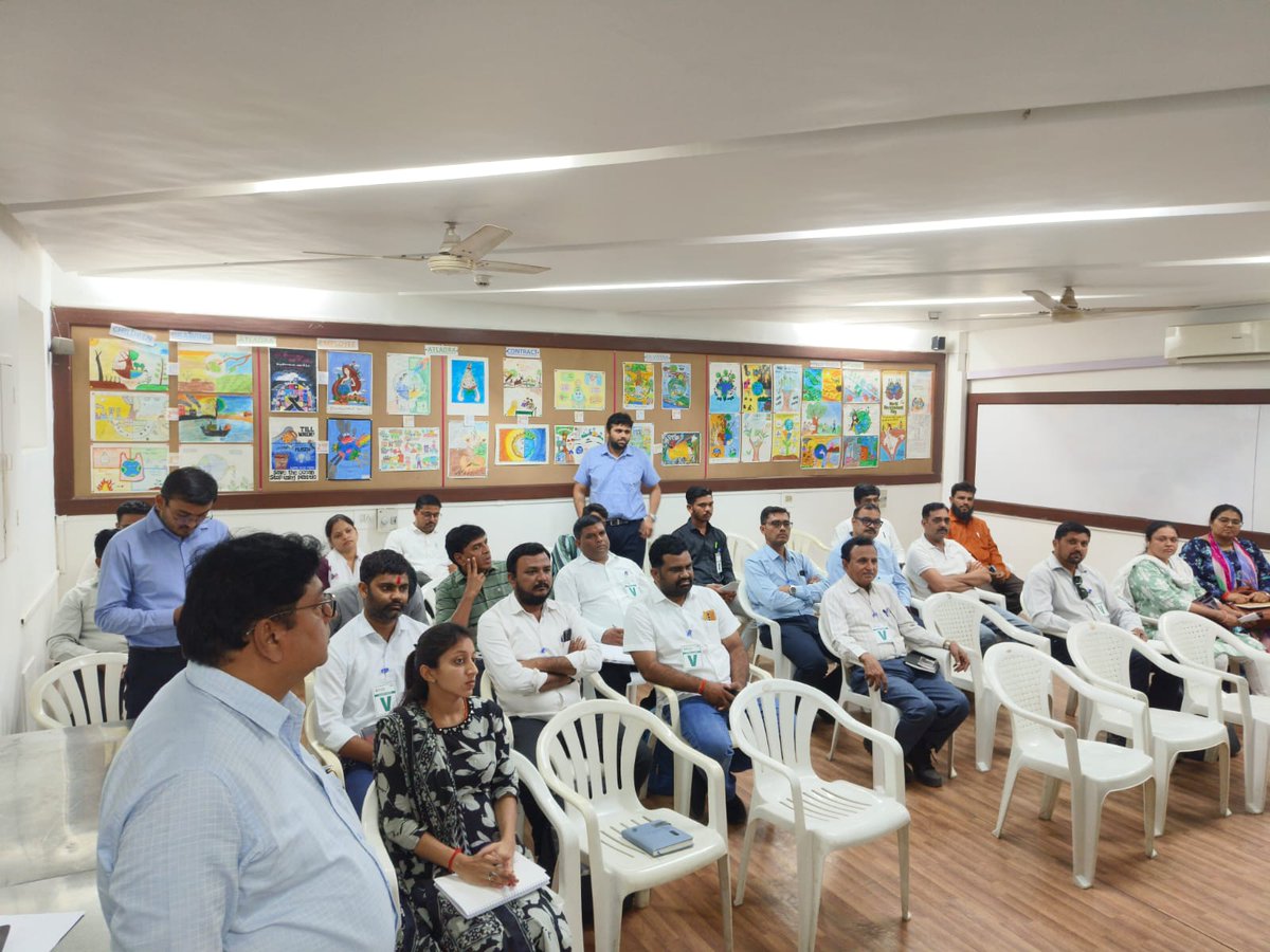 Ministry of Labour & Employment, GoI tweet media