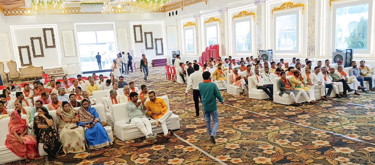 Lal Singh Arya (@lalsingharya) on Twitter photo рдШрд░-рдШрд░ рддрд┐рд░рдВрдЧрд╛ - рд╣рд░ рдШрд░ рддрд┐рд░рдВрдЧрд╛
рднрд╛рд░рддреАрдп рдЬрдирддрд╛ рдкрд╛рд░реНрдЯреА рджреНрд╡рд╛рд░рд╛ рд░рд╛рд╖реНрдЯреНрд░реАрдп рд╕реНрддрд░ рдкрд░ 10 рд╕реЗ 15 рдЕрдЧрд╕реНрдд рддрдХ рдЪрд▓рд╛рдП рдЬрд╛рдиреЗ рд╡рд╛рд▓реЗ рд╣рд░ рдШрд░ #рддрд┐рд░рдВрдЧрд╛_рдпрд╛рддреНрд░рд╛_рдЕрднрд┐рдпрд╛рди рдФрд░ "рд╡рд┐рднрд╛рдЬрди рд╡рд┐рднреАрд╖рд┐рдХрд╛ рд╕реНрдореГрддрд┐ рджрд┐рд╡рд╕ " рдХрд╛рд░реНрдпрдХреНрд░рдо рдХреА рддреИрдпрд╛рд░реА рд╣реЗрддреБ рднрд╛рдЬрдкрд╛ рдЬрд┐рд▓рд╛ рднрд┐рдгреНрдб рджреНрд╡рд╛рд░рд╛ рдЖрдпреЛрдЬрд┐рдд рдЬрд┐рд▓рд╛ рдмреИрдардХ рдХреЛ рд╕рдВрдмреЛрдзрд┐рдд рдХрд┐рдпрд╛ред рдЬрд┐рд▓рд╛рдзреНрдпрдХреНрд╖ рд╢реНрд░реА рджреЗрд╡реЗрдиреНрджреНрд░ рдШрд░-рдШрд░ рддрд┐рд░рдВрдЧрд╛ - рд╣рд░ рдШрд░ рддрд┐рд░рдВрдЧрд╛
рднрд╛рд░рддреАрдп рдЬрдирддрд╛ рдкрд╛рд░реНрдЯреА рджреНрд╡рд╛рд░рд╛ рд░рд╛рд╖реНрдЯреНрд░реАрдп рд╕реНрддрд░ рдкрд░ 10 рд╕реЗ 15 рдЕрдЧрд╕реНрдд рддрдХ рдЪрд▓рд╛рдП рдЬрд╛рдиреЗ рд╡рд╛рд▓реЗ рд╣рд░ рдШрд░ #рддрд┐рд░рдВрдЧрд╛_рдпрд╛рддреНрд░рд╛_рдЕрднрд┐рдпрд╛рди рдФрд░ "рд╡рд┐рднрд╛рдЬрди рд╡рд┐рднреАрд╖рд┐рдХрд╛ рд╕реНрдореГрддрд┐ рджрд┐рд╡рд╕ " рдХрд╛рд░реНрдпрдХреНрд░рдо рдХреА рддреИрдпрд╛рд░реА рд╣реЗрддреБ рднрд╛рдЬрдкрд╛ рдЬрд┐рд▓рд╛ рднрд┐рдгреНрдб рджреНрд╡рд╛рд░рд╛ рдЖрдпреЛрдЬрд┐рдд рдЬрд┐рд▓рд╛ рдмреИрдардХ рдХреЛ рд╕рдВрдмреЛрдзрд┐рдд рдХрд┐рдпрд╛ред рдЬрд┐рд▓рд╛рдзреНрдпрдХреНрд╖ рд╢реНрд░реА рджреЗрд╡реЗрдиреНрджреНрд░