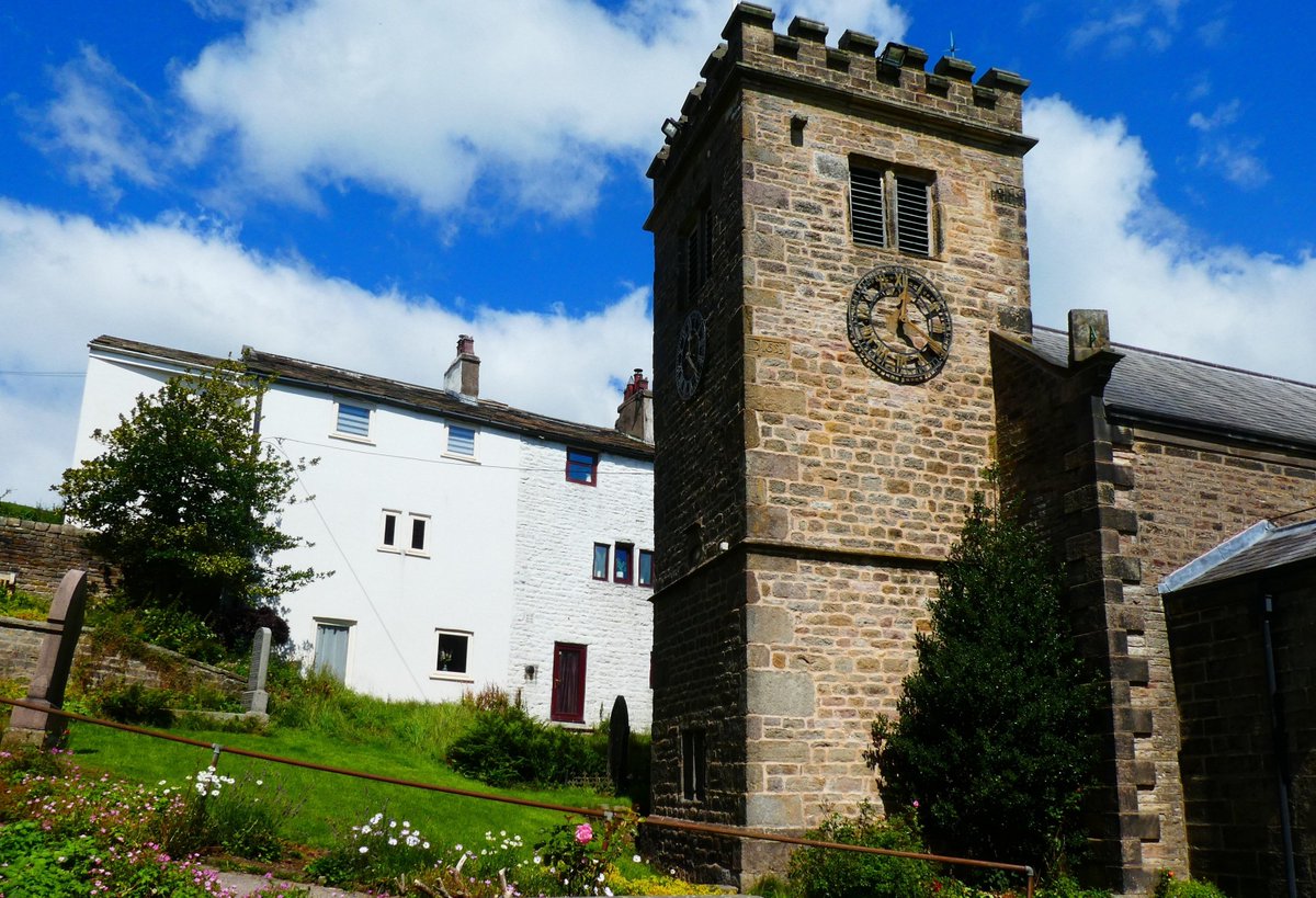 YVBSG (@yorksvernacular) on Twitter photo Great day on Saturday exploring the Pendle area of Lancashire with <a href="/JamesKevinIlli1/">J Kevin Illingworth</a>. Farmhouses, barns, churches and plenty of round-headed mullion windows - with the added bonus of sunshine and stunning scenery too. Well worth crossing the county border from Yorkshire! Great day on Saturday exploring the Pendle area of Lancashire with <a href="/JamesKevinIlli1/">J Kevin Illingworth</a>. Farmhouses, barns, churches and plenty of round-headed mullion windows - with the added bonus of sunshine and stunning scenery too. Well worth crossing the county border from Yorkshire!