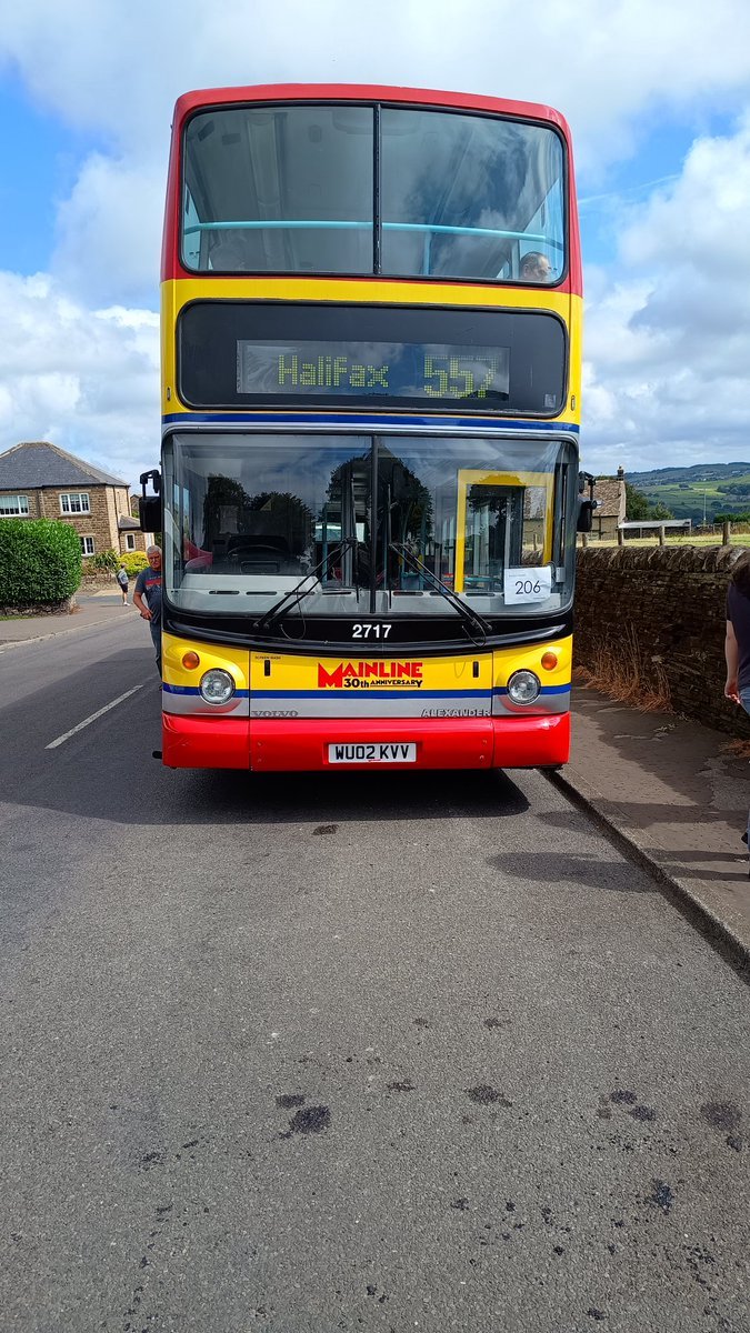 Mike76359511's tweet image. some pics from yesterday's pennine bus day Halifax.
These were taken at Barkisland
@First69217  @2717presgroup