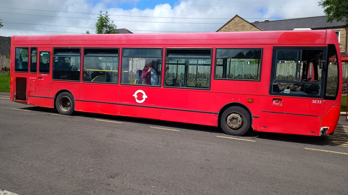 Mike76359511's tweet image. some pics from yesterday's pennine bus day Halifax.
These were taken at Barkisland
@First69217  @2717presgroup