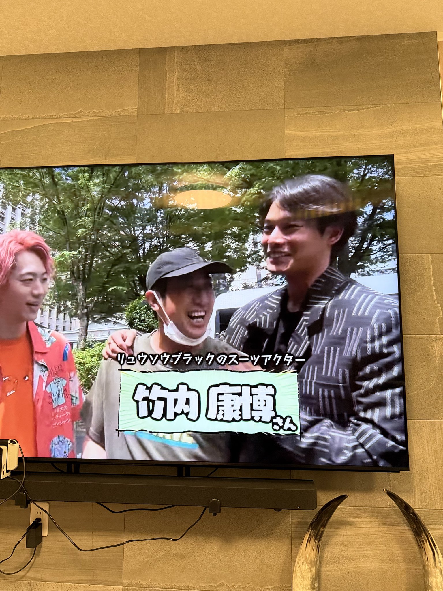 出っ歯、岸田たつやのサイン 岸田タツヤ【タツ兄】 on X: 