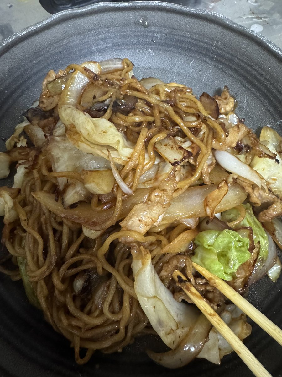 焼きそば食うわよ🤎