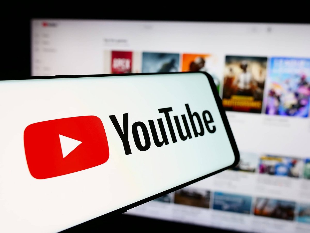 YouTube'a Instagram'da uzun bir süredir mevcut bir özellik geliyor.

İçerik üreticileri diğer kanallarla ortak içerik yayınlama imkânına sahip olacak. Bu, bir videoda birden fazla kanalın görülebileceği anlamına geliyor. Her kanal içinse ayrı bir abone olma seçeneği olacak.
