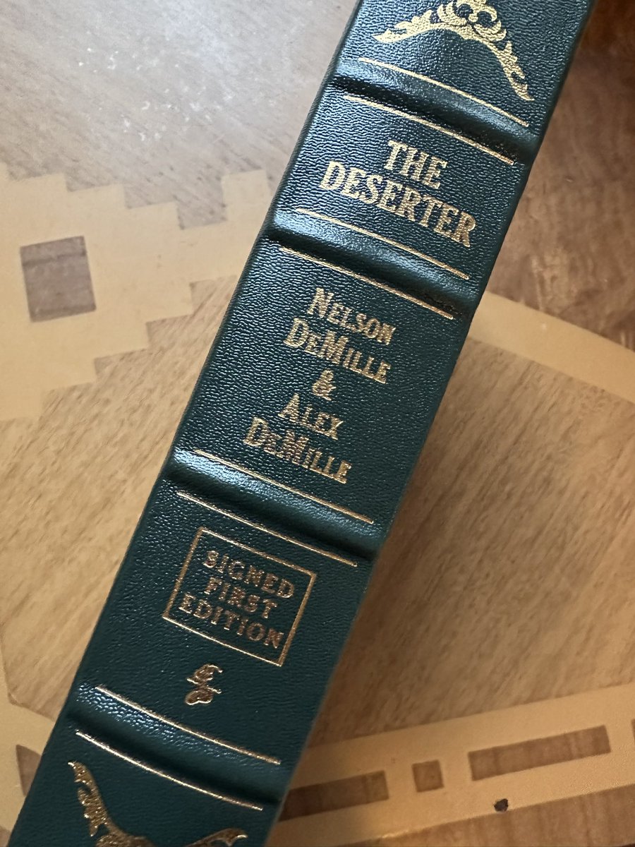 alexdemille's tweet photo. 💥WEEKLY GIVEAWAY💥 Signed Leather-bound hardcover limited edition of The Deserter from @easton_press The first book in Brodie and Taylor series
TO ENTER
FOLLOW @alexdemille 
LIKE
COMMENT
NEW GIVEAWAYS every week until the publication of THE TIN MEN 10/28
#books #bookgiveaway https://t.co/cUWufc0Y7a