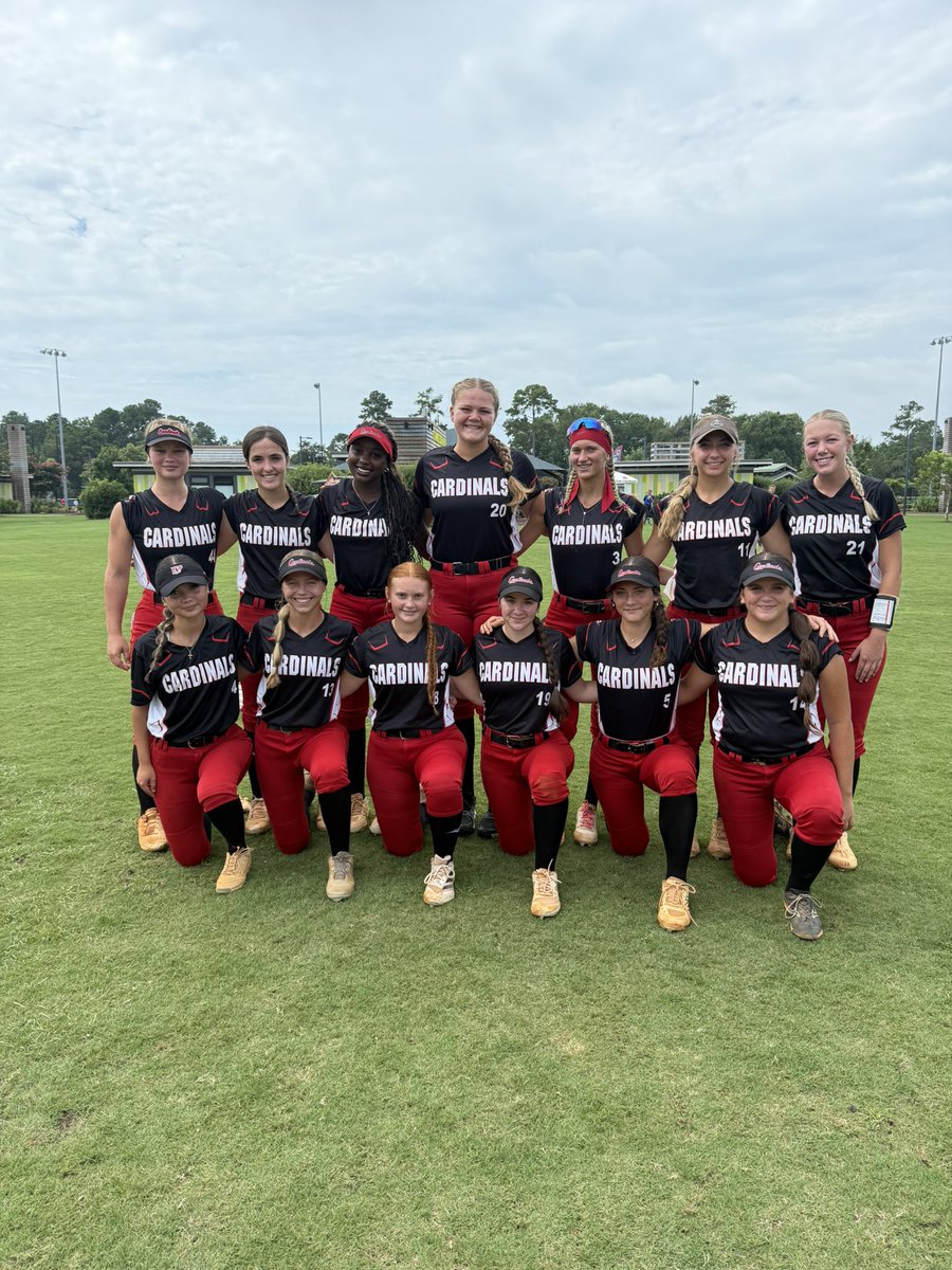 Cards National wraps up the season with a winning record of 21-18-1!
The growth we’ve seen as a team has been incredible: sharper defense, higher softball IQ, better plate discipline, &amp; smart baserunning. We’re constantly evolving. Excited to carry this momentum into the fall!
