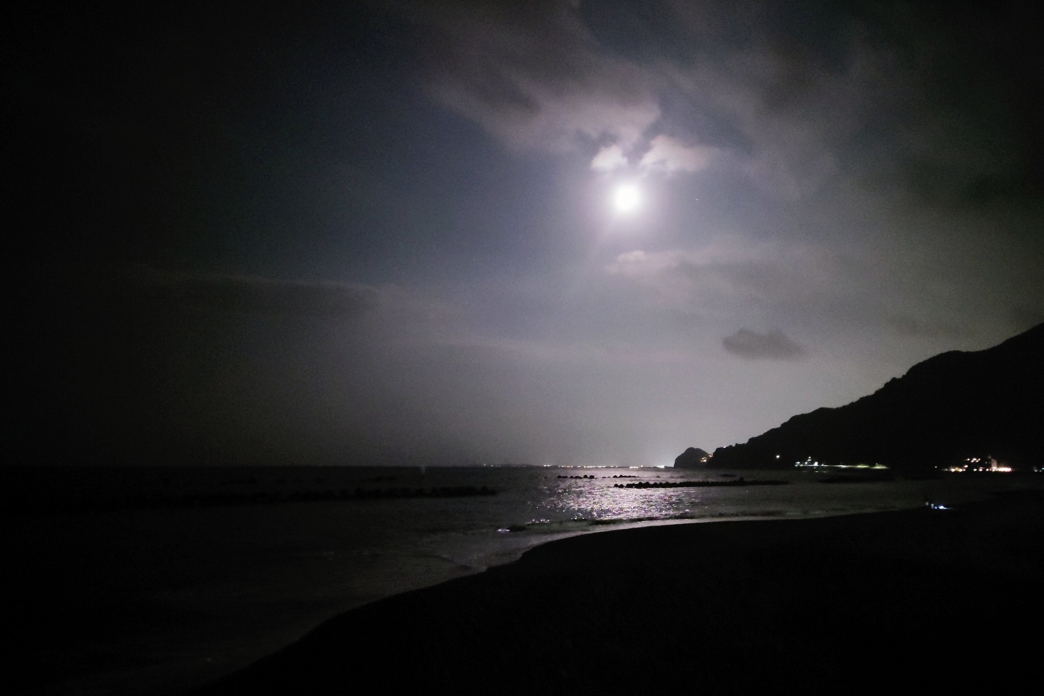 海の風景 Photos by さくら (@blau.vogel_k5) · August 4, 2025