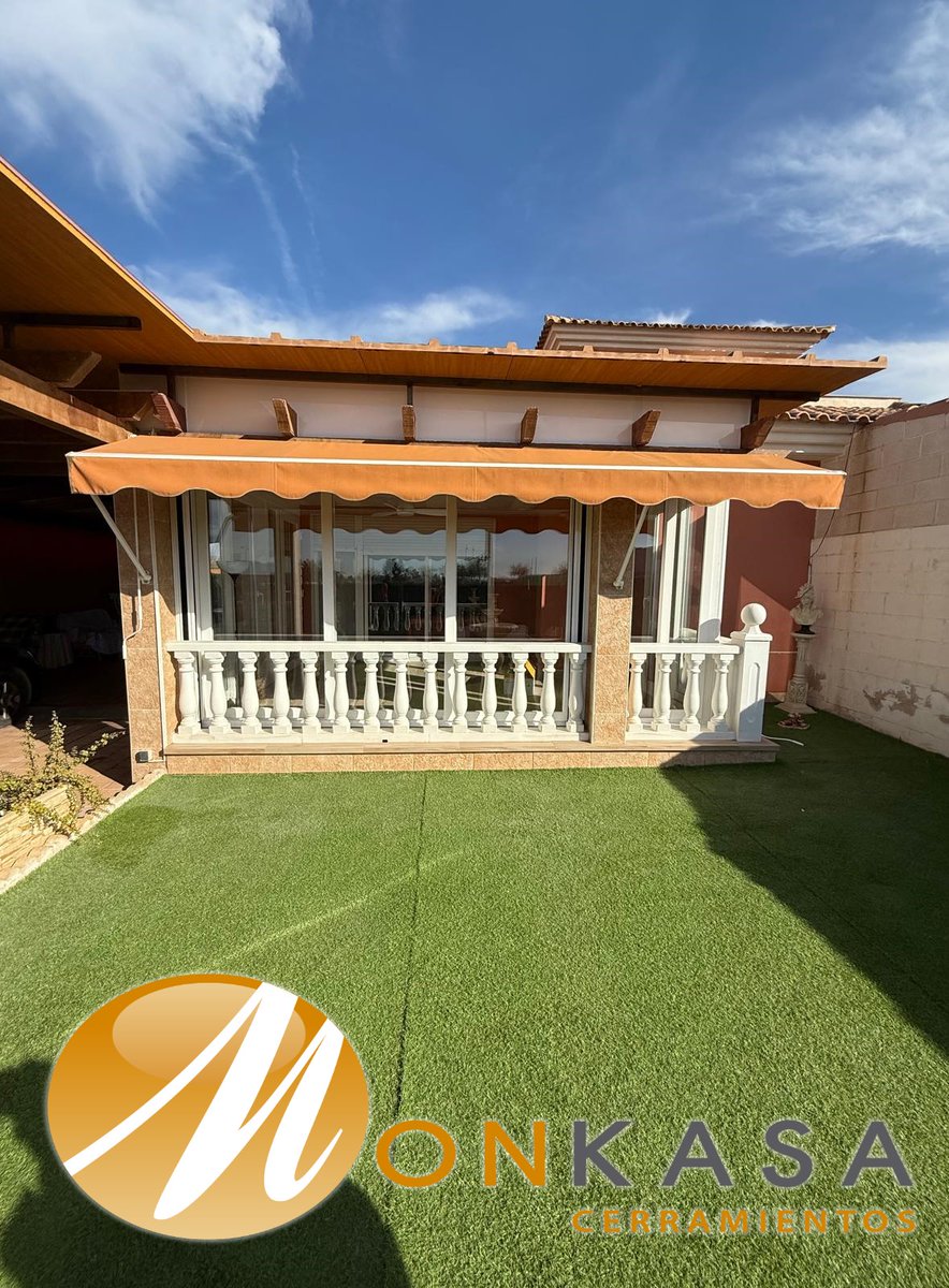 ☀️🏡 ¿Quieres disfrutar de tu porche todo el año sin preocuparte por las temperaturas?

Nuestras ventanas de PVC de alta calidad garantizan un excelente aislamiento térmico y acústico, además de ser duraderas y fáciles de mantener.

<a href="/MONKASACERRA/">MONKASA CERRAMIENTOS</a>