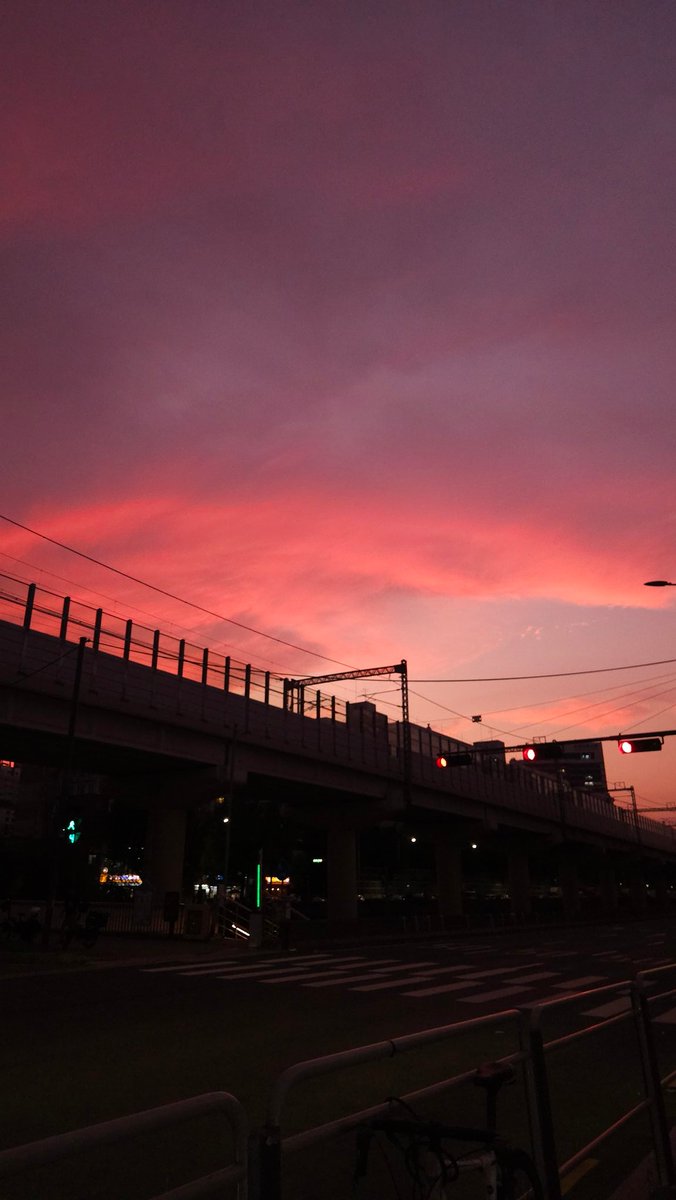 오늘 하늘이 매우 이프네오