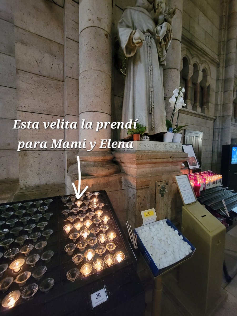 Mi madre Lolita Nieto y mi hermana Elena Schmidt fueron dos mujeres excepcionales que viajan en mi corazón a dondequiera que vaya. Se marcharon muy pronto, pero su luz iluminó el camino de muchas personas que tuvimos el privilegio de tenerlas en nuestras vidas.