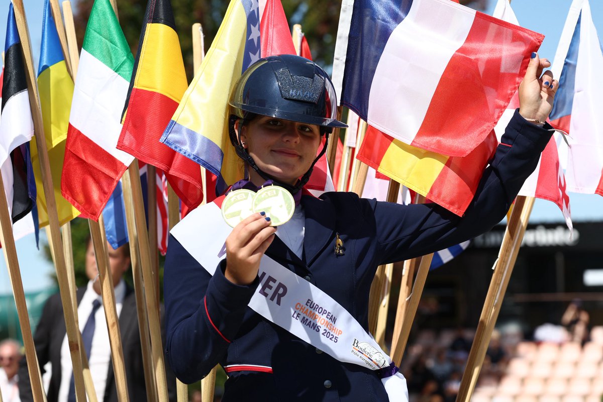 Quel week-end pour les Bleus de l’équitation ! 🐴
Une pluie de médailles et de performances dans plusieurs championnats européens ou mondiaux. Le CNOSF félicite toutes les équipes de France y compris les plus jeunes ainsi que la <a href="/FFEquitation/">Fédération Française d'Équitation</a> pour tous ces succès confirmés et