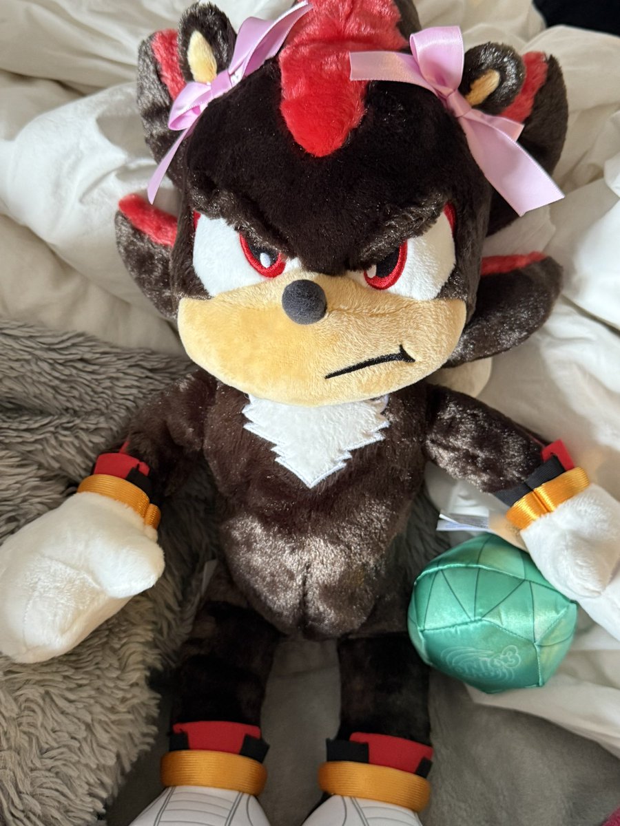 yawnbunzzn's tweet image. hwangchoon glasses tray and my shadow build a bear oh today’s mail is a historical moment for me 🙏