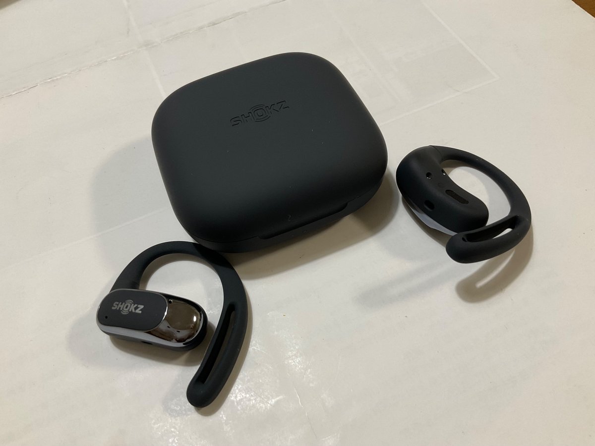 nagoya_nexus's tweet photo. 上等のイヤホン、買ってしまったw
最初は骨伝導が欲しかったけど、この形にしました
24時間聴けるかな
#Shokz #openfitair
#英語学習
#英語リスニング https://t.co/F20BrCF6cw