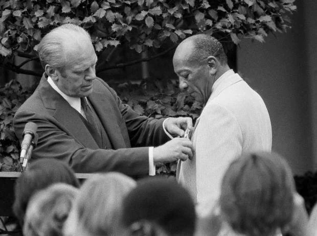 "Hitler didn't snub me. It was President Roosevelt who snubbed me. The President didn't even send me a telegram"
Jesse Owens
After being snubbed by FDR almost 40 years earlier, President Gerald Ford  surprised Jesse Owens in 1976 by inviting him to the White House. Owens was not