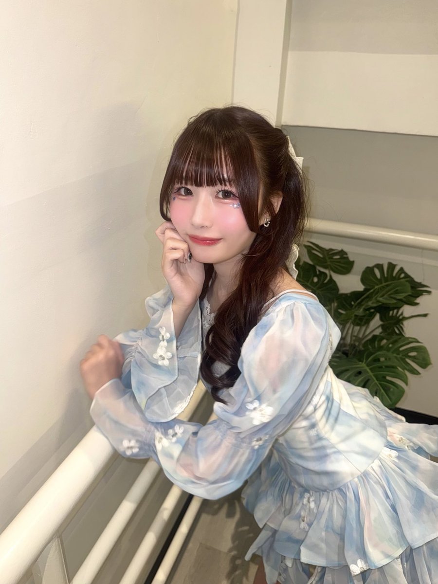 MiuLUMINUS's tweet photo. Fluffy hair fairy heart〜🧚🩵

#miuangevil
#angevil
#エンジェビル https://t.co/bPtysSWxmB