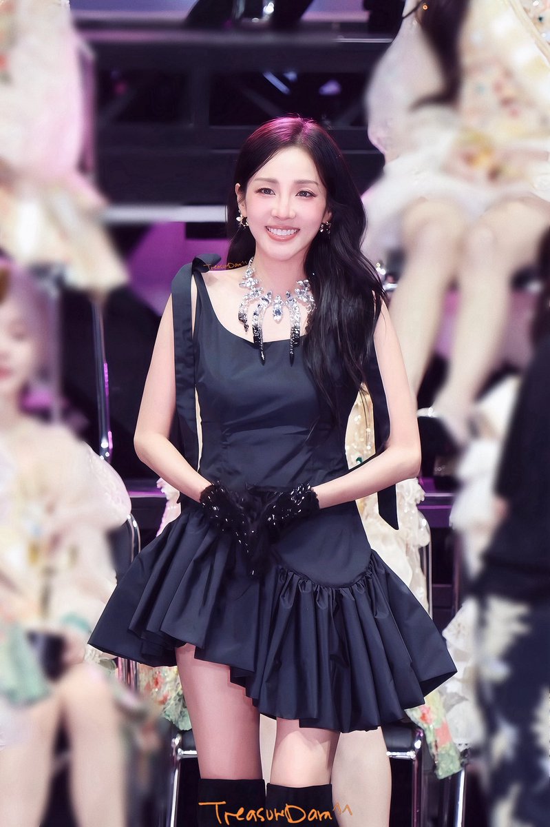 TreasureDARA (@treasuredara) on Twitter photo 250802 SNH48 GROUP 12th Annual Ceremony 산다라박
<a href="/krungy21/">Sandara Park</a> 👸🏼🧡
#SandaraPark #산다라박 #DARA #다라 #2NE1 #SNH48GROUP年度青春盛典 250802 SNH48 GROUP 12th Annual Ceremony 산다라박
<a href="/krungy21/">Sandara Park</a> 👸🏼🧡
#SandaraPark #산다라박 #DARA #다라 #2NE1 #SNH48GROUP年度青春盛典