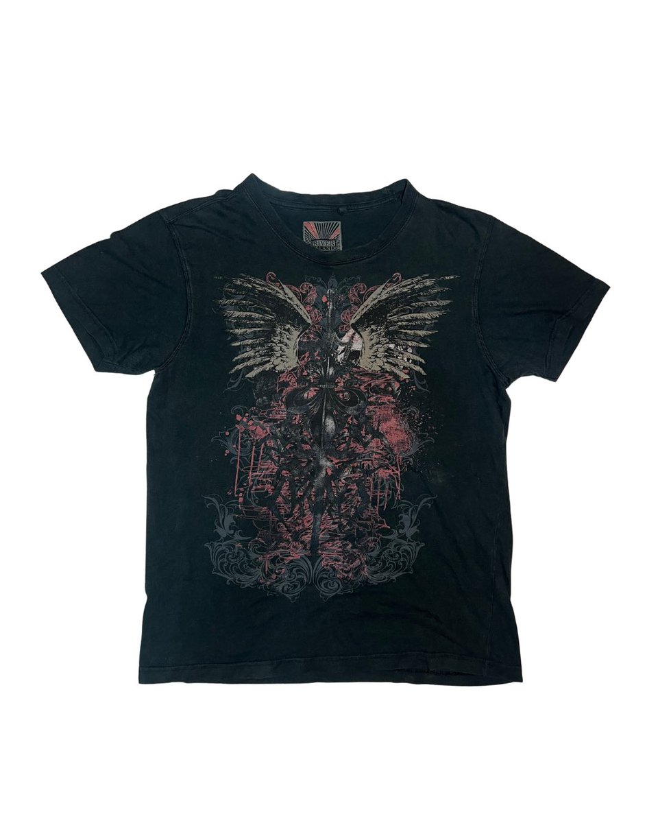 thaimkis's tweet photo. RIVER ISLAND
Price : 250
size : อก 40 / ยาว 26 (หน่วยนิ้ว)
ตำหนิ : ไม่มี

#ส่งต่อเสื้อผ้ามือสอง  #เสื้อมือสอง #ส่งต่อเสื้อผ้ามือสองราคาถูก #เสื้อวินเทจ #เสื้อวง https://t.co/VvE7pjbVTs