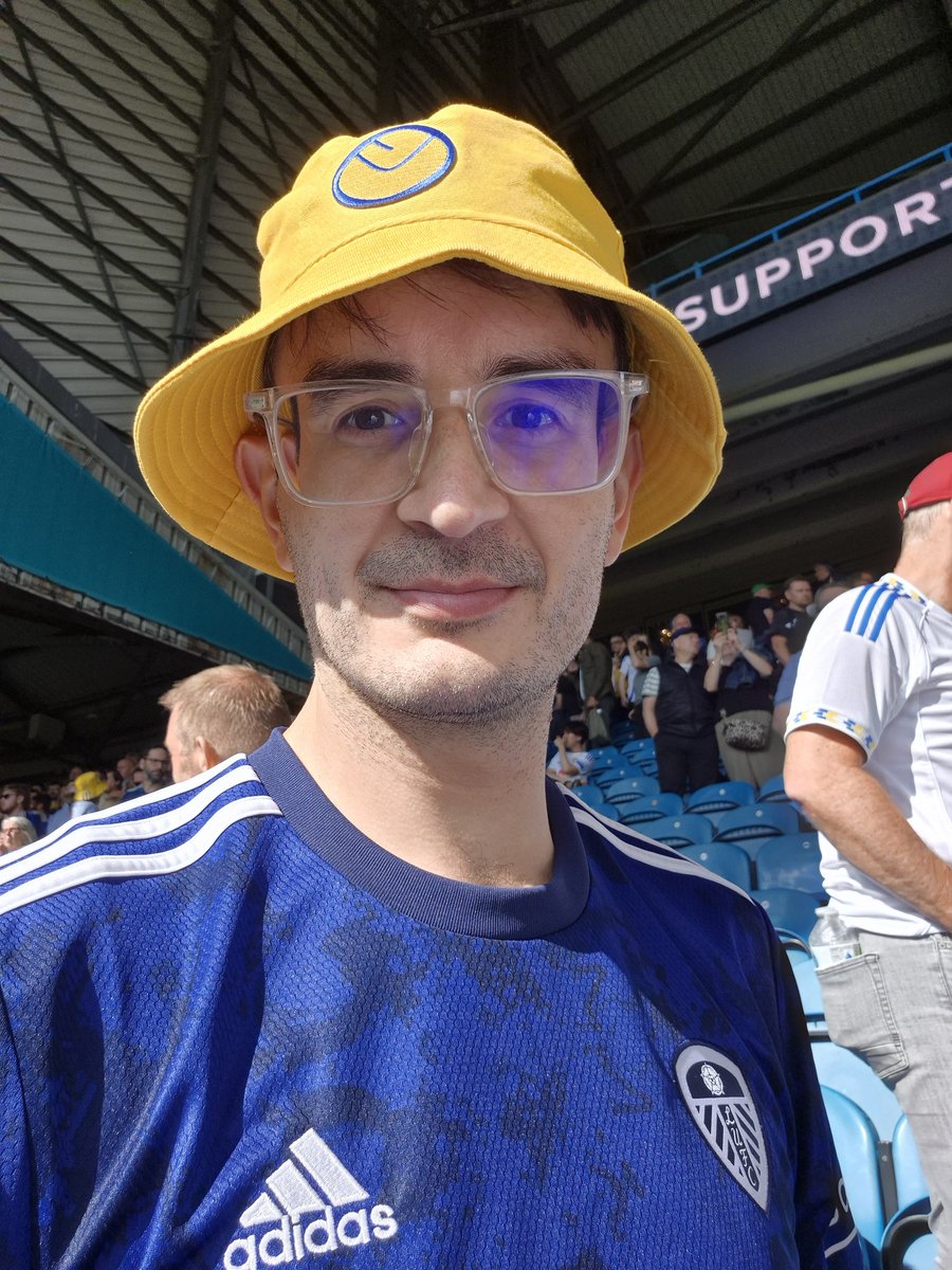 Good to be back at Elland Road this weekend. Been too long!

Dull game, but it's pre-season. Will be back again soon. Really hope the expansion doesn't kill the atmosphere.