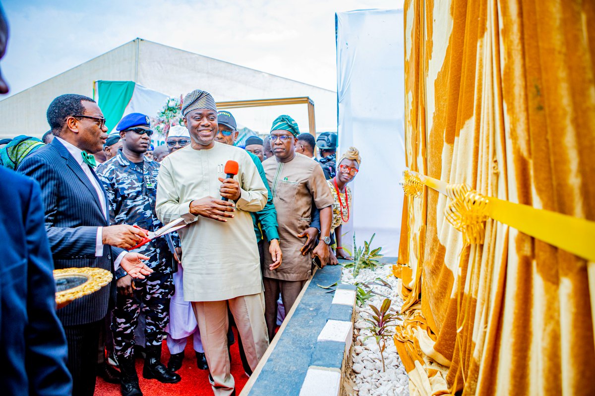 Nigeria Governors' Forum (@ngfsecretariat) on Twitter photo The Oyo State Government, under the leadership of H.E. Seyi Makinde <a href="/seyiamakinde/">Seyi Makinde</a> , held the groundbreaking ceremony of the Oyo State Agri-business Industrial Hub in Ijaiye Local Government Area, marking the first in the South-West zone.
This development is part of the Special The Oyo State Government, under the leadership of H.E. Seyi Makinde <a href="/seyiamakinde/">Seyi Makinde</a> , held the groundbreaking ceremony of the Oyo State Agri-business Industrial Hub in Ijaiye Local Government Area, marking the first in the South-West zone.
This development is part of the Special