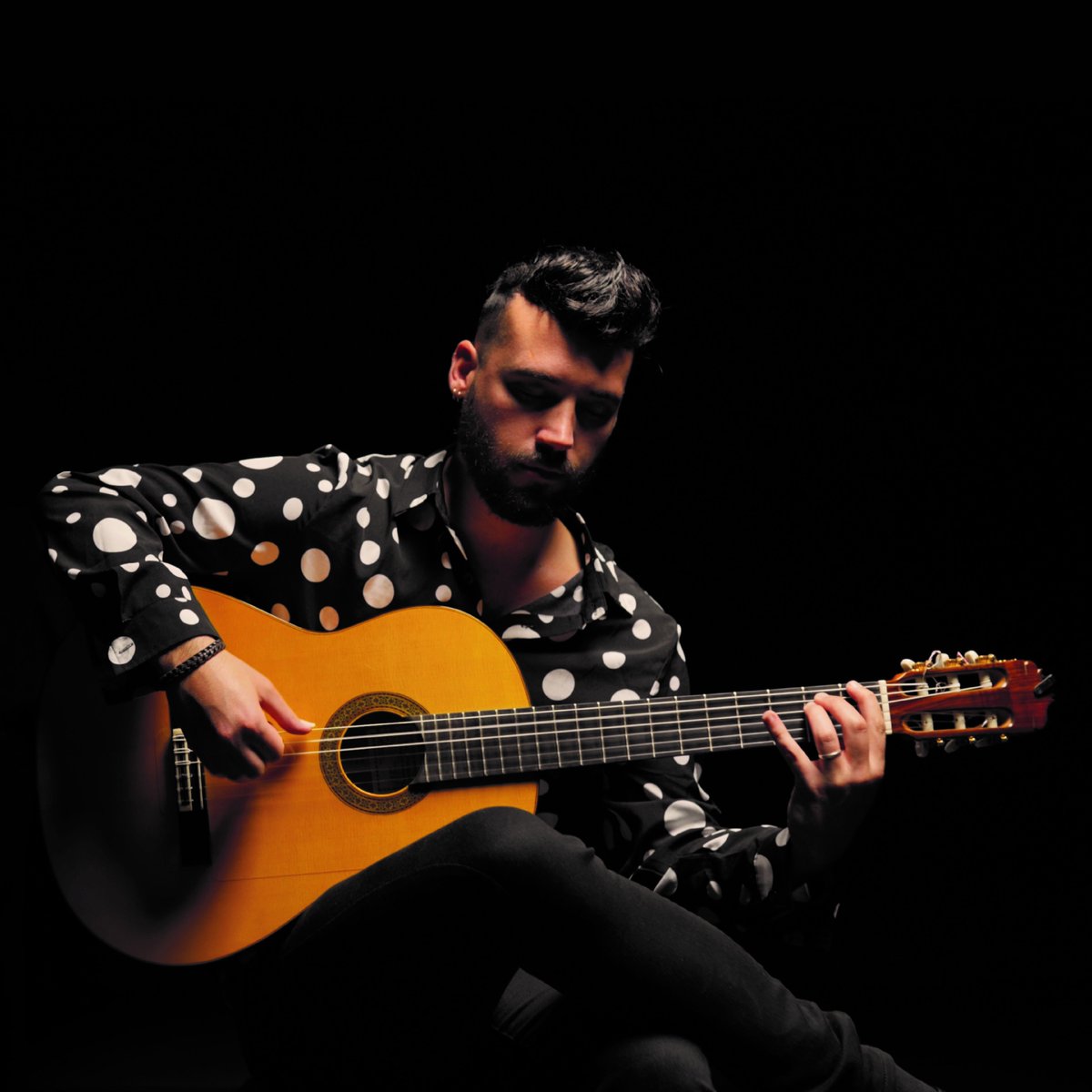 HullTruck's tweet image. 🎸 Daniel Martinez returns with a new show focused entirely on flamenco dance.

Daniel will also perform new pieces from his highly anticipated third album. 💽

Book tickets now for Thur 4 Sep - bit.ly/4mmj3lz 🔗☎️

#HTT #Hull #DanielMartinez #Flamenco #Music