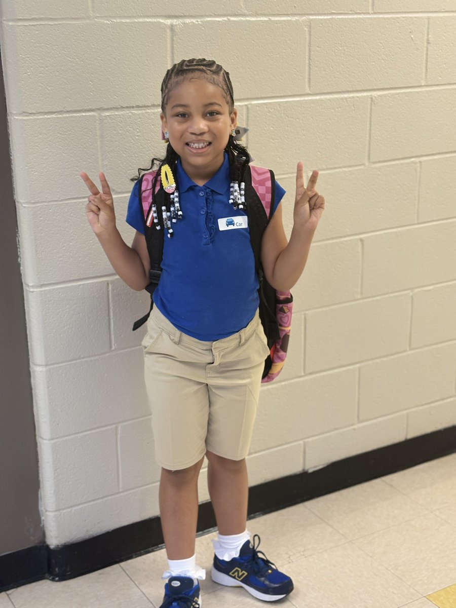 forever_610's tweet image. Have a Great day my girl 🍀#1stGrade❤️