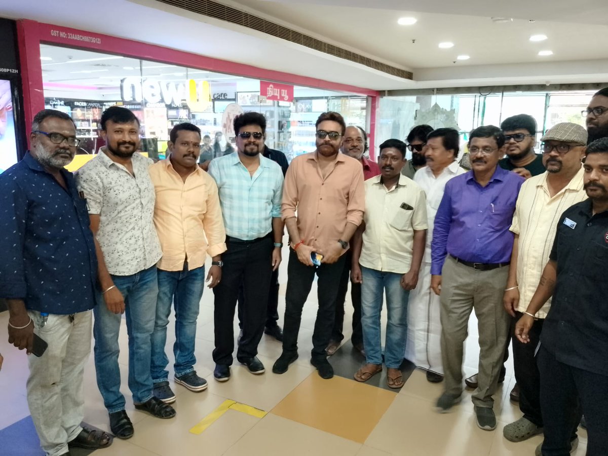 Nikil Murukan tweet media