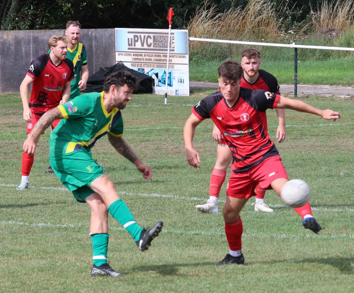 Easington United AFC (@easingtonutd) on Twitter photo CLUB | CAUGHT ON ๐ธ
<a href="/BurtonGraham9/">Burton Graham</a>'s photos from Saturday's Away Day to <a href="/JfcMain/">Denaby Main JFC</a> are now uploaded to our Facebook page...
#UpTheEz ๐ฐ #Since1947โฝ CLUB | CAUGHT ON ๐ธ
<a href="/BurtonGraham9/">Burton Graham</a>'s photos from Saturday's Away Day to <a href="/JfcMain/">Denaby Main JFC</a> are now uploaded to our Facebook page...
#UpTheEz ๐ฐ #Since1947โฝ