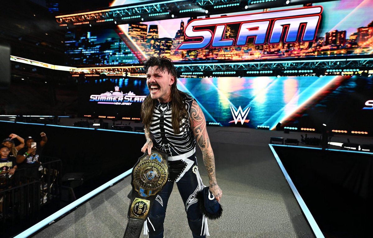 Showed up, looked fly, put belt to ass, still left as champion. On his own.