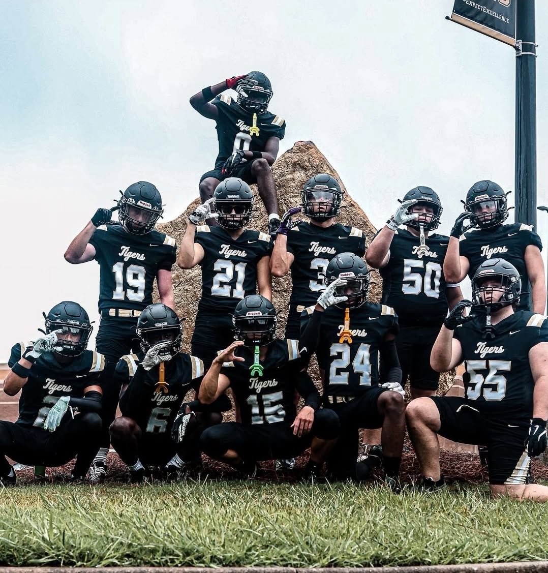 We’re outside this Friday at Alpharetta. 
#Weliveit