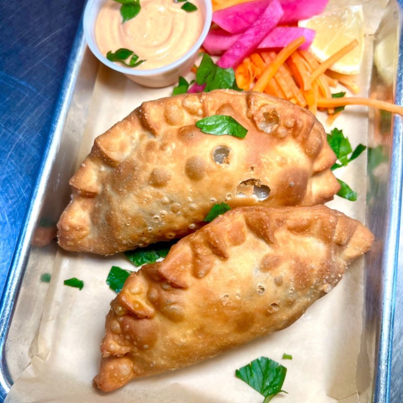 Zendiggi's tweet photo. Ever drive past this place in downtown Closter and wonder what they serve?

Delicious Kebabs, Fresh Baked Sourdough Pitas, Soups, Salads and More! 

Dine In - Take Out - Delivery - Catering